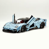 1:8 La Pagani Utopia Supercar Ultime | Édition Limitée Champagne Gold V12 Exotique Italienne (3314 exemplaires)
