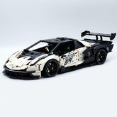 1: 8 El Hipercoche V12 definitivo italiano solo para pista, Edición Limitada Diosa Blanca (más de 4100 piezas)