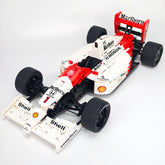 1:8 Woking Hypercar MP4 F1 Racing | Machine de Grand Prix Rouge et Blanche de 1988 (2800 pièces)