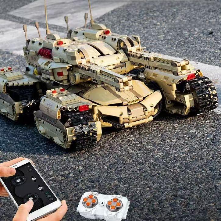 REMOTE CONTROLLED ARMY MAMMOTH 4 TRACK TANK (3294 PCS)