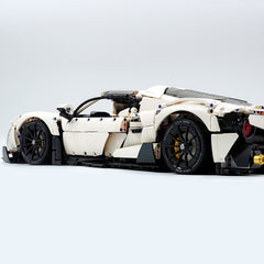 1: 8 Alfa Romeo 33 Stradale Supercar, White Goddess Customized Version (3861 Pcs)