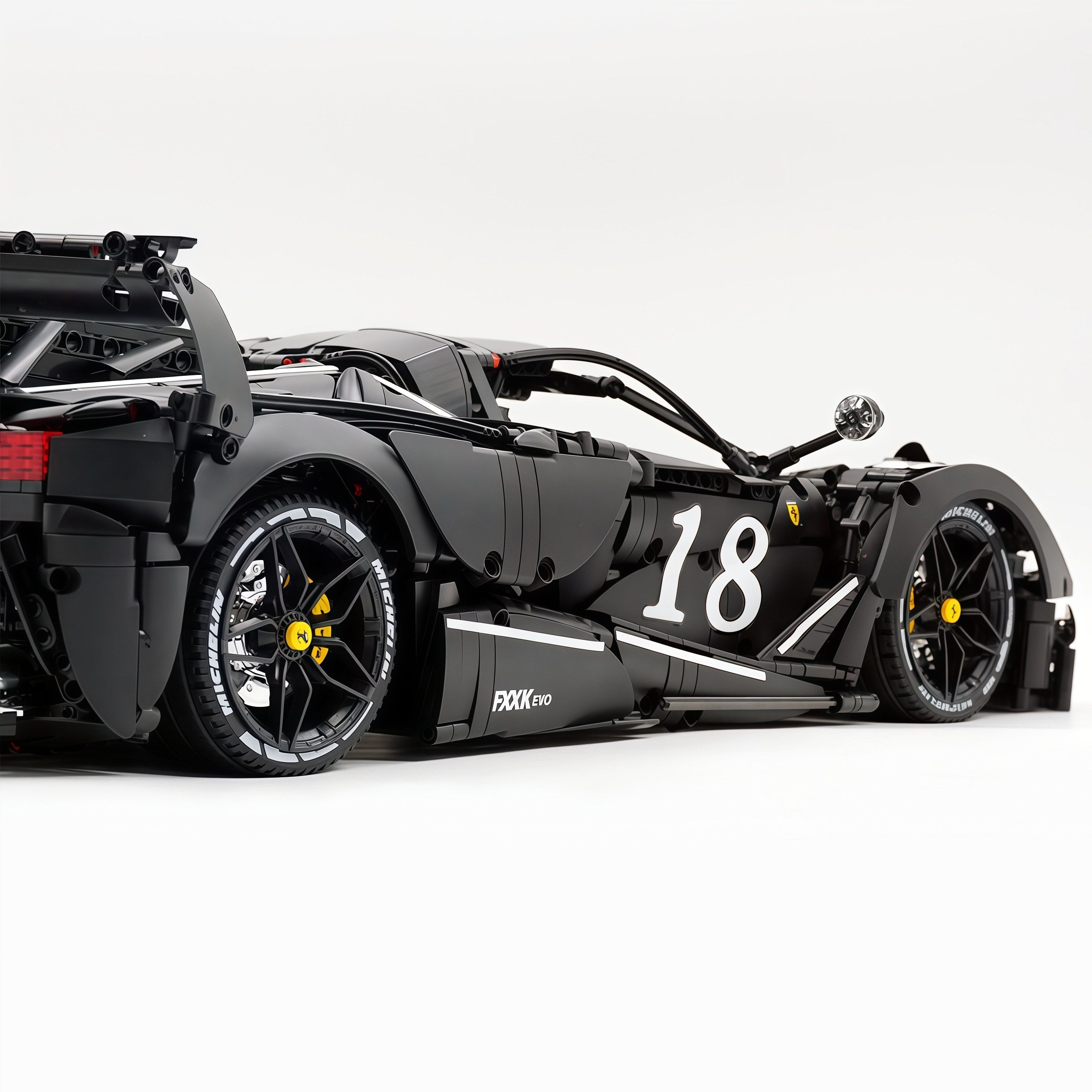 1: 8 LaFerrari FXXK EVO Custom Modified, Matte Black Paint, Oversized Rear Wing (4739 Pcs)