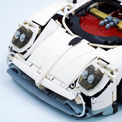 1:8 Pagani Utopia | Paint White Collector’s Edition (4719 PCS)