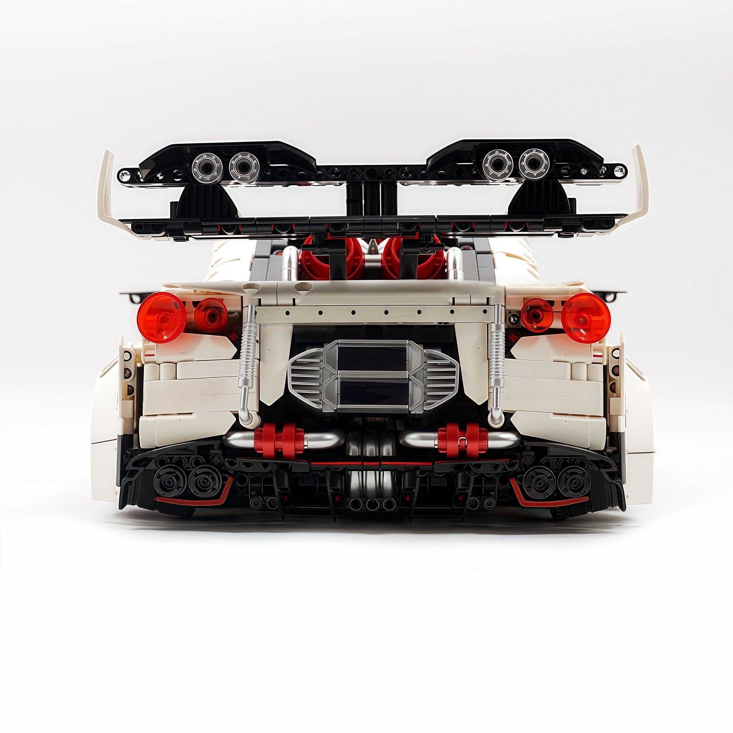 1:8 Nissan GT-R R35 Widebody Edition | White Beast | 3939+ PCS