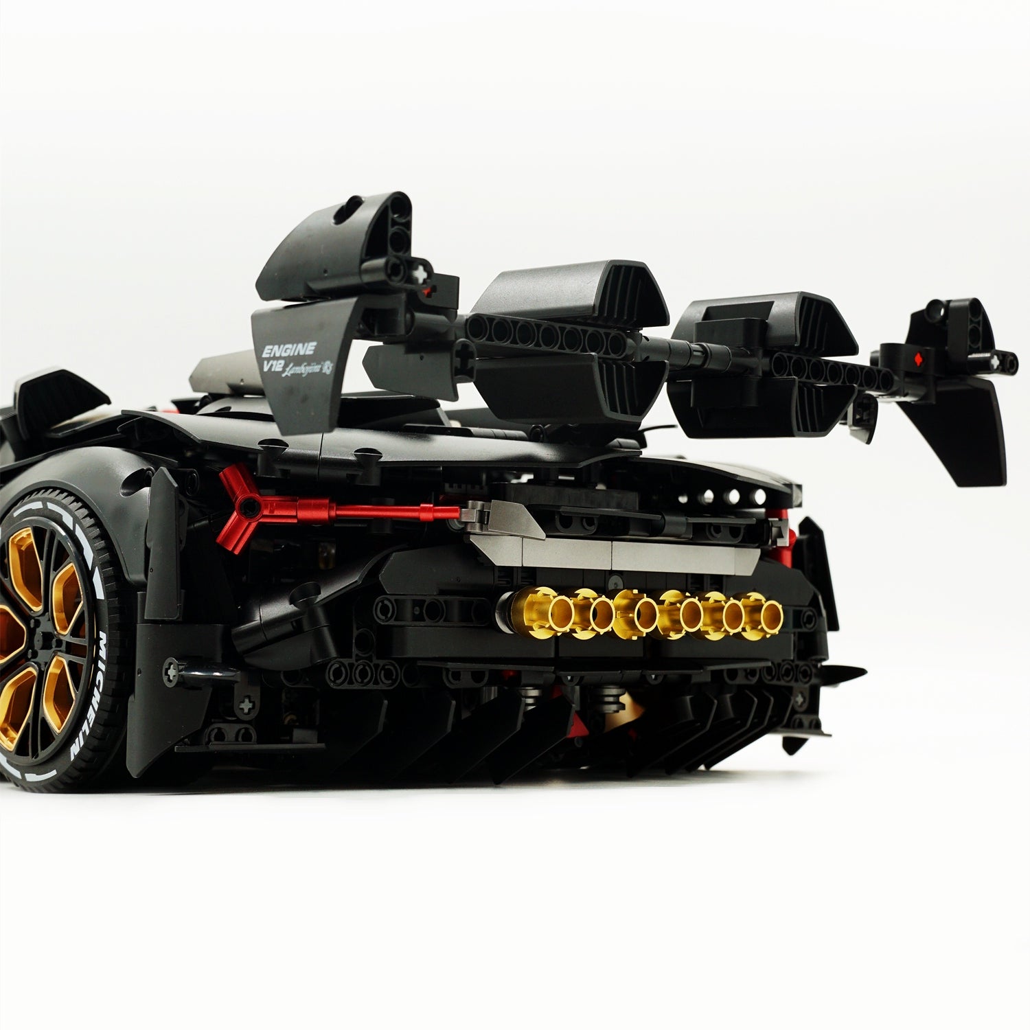 1: 8 Lamborghini Terzo Millennio, Matte Black Customized Edition(3492 Pcs)