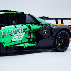 1: 8 The Ultimate Lamborghini Essenza SCV12, Mirror Green Plated Limited Edition (4100+PCS)