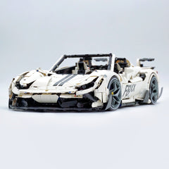1:8 The Ultimate Ferrari F8XX Convertible, White Goddess Custom Edition (3781 PCS)