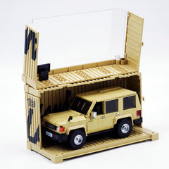 Toyota Land Cruiser | Officially Licensed Off-Road Legend | Container Display Case (536 PCS)