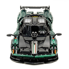 1: 8 Pagani Huayra BC Violet Paint finish Customized Ultimate Edition (4708 Pcs)