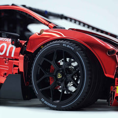 1: 8 The Ultimate Lamborghini Essenza SCV12, Mirror Red Plated Limited Edition (4100+PCS)