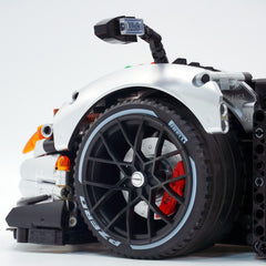 1:8 Pagani Huayra bañado en plata Ultimate Edition (4708 piezas)