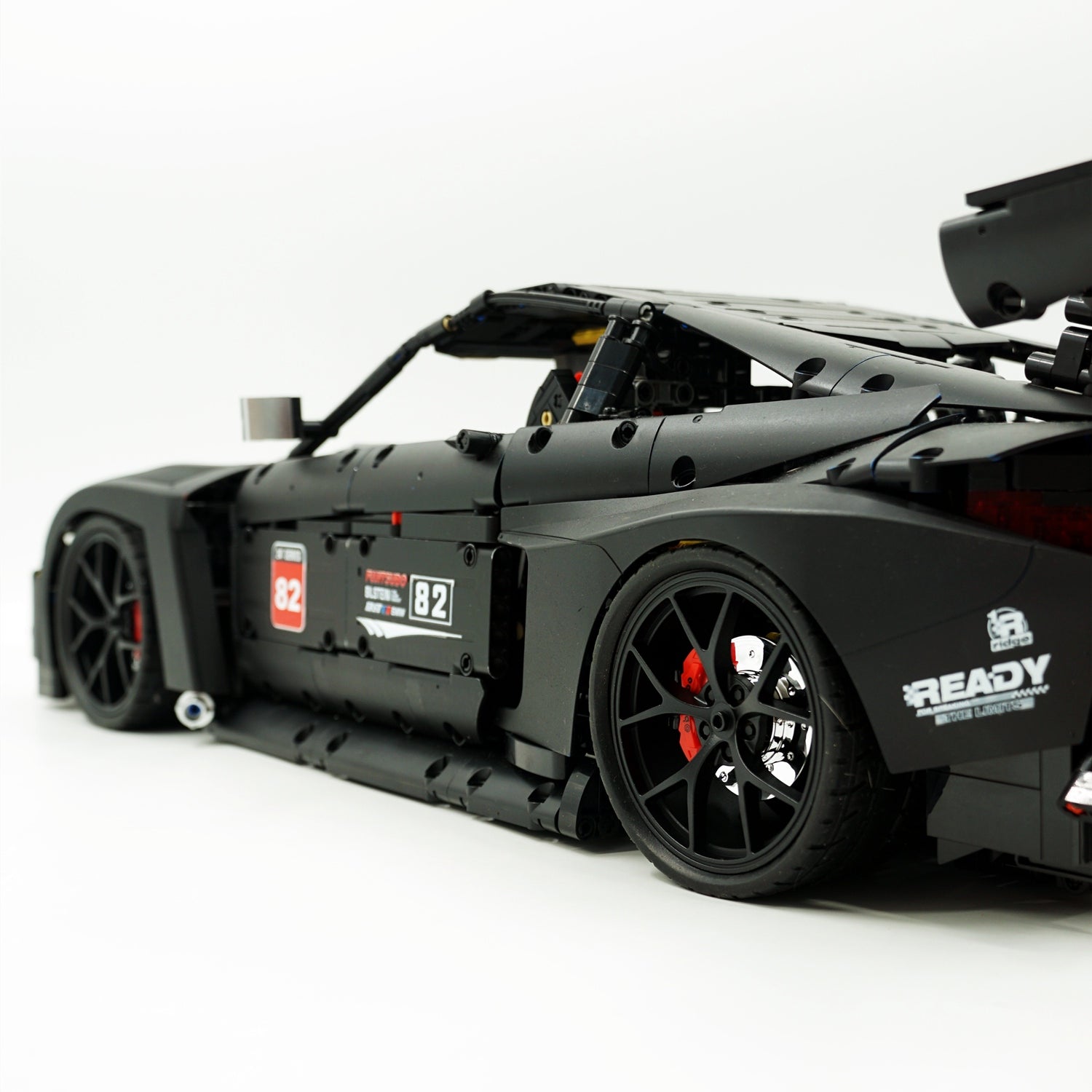 1: 8 BMW M4 GT3 Building Set, Fully Detailed Simulation, The Ultimate Collectible (4556Pcs)