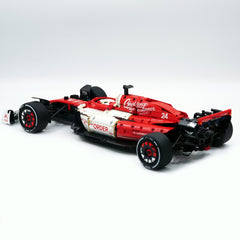 1:8 Alfa Romeo F1 Racing Car (1900+Pcs)