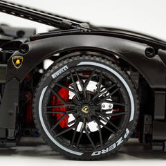 1: 8 Lamborghini Sian Black Special Edition (3696 PCS)