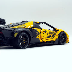 1: 8 The Ultimate Lamborghini Essenza SCV12, Vibrant Yellow Limited Edition (4100+PCS)