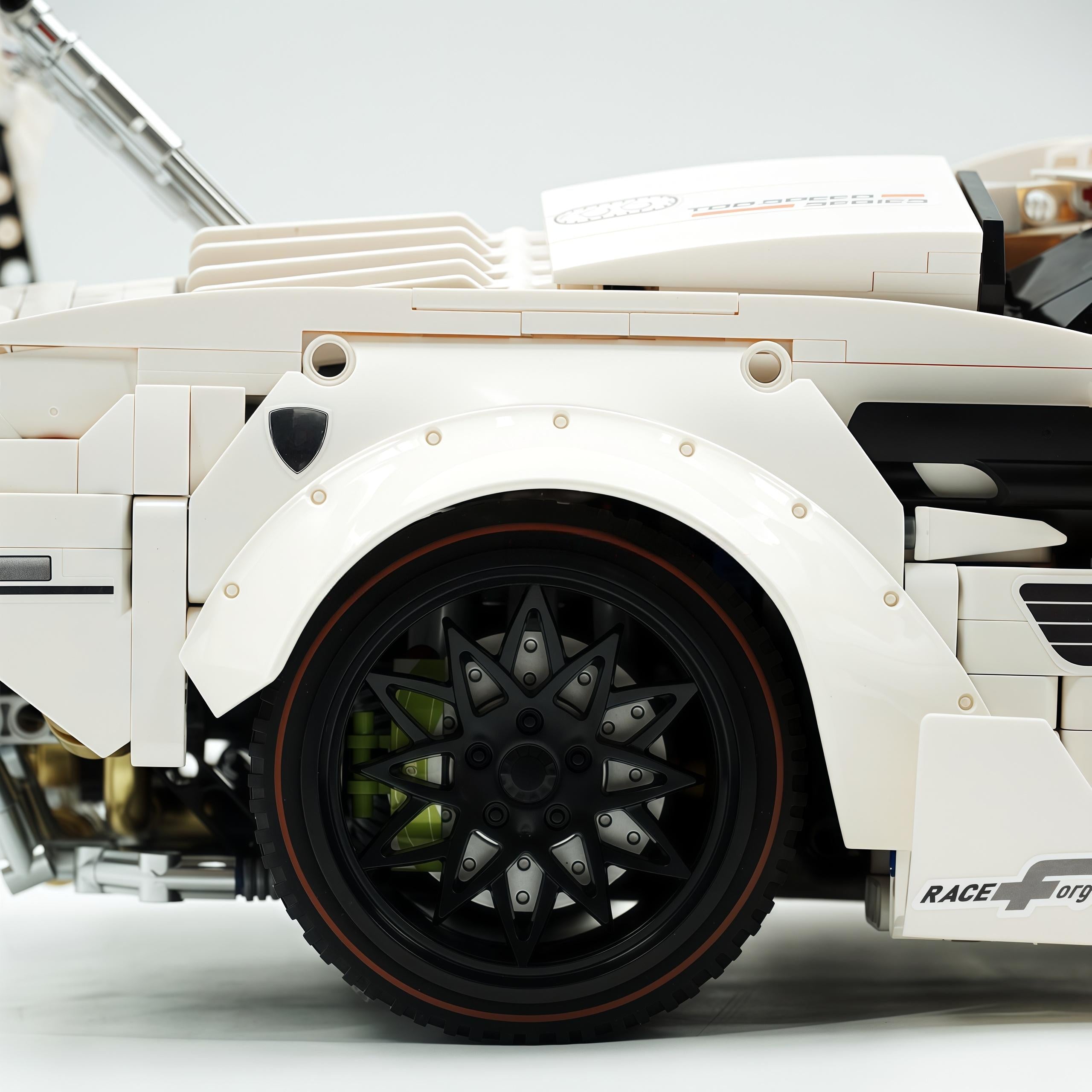 1:8 Lamborghini Countach LP5000 Building Set (3970+ PCS)