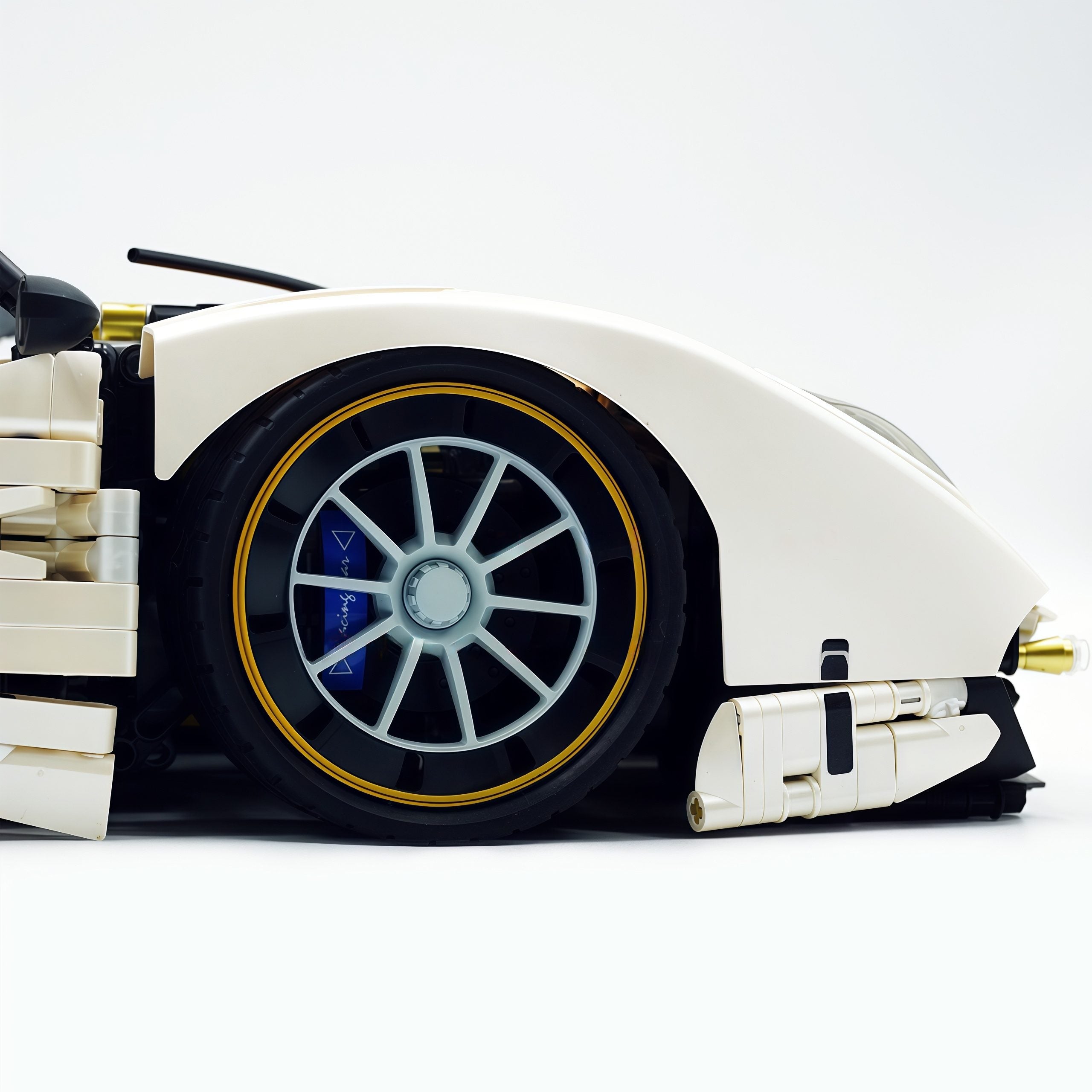 1:8 Pagani Utopia Custom off-white paint – The Ultimate V12 Italian Hypercar (4688 PCS) - BAV BRICK