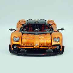 El superdeportivo Pagani Utopia definitivo a escala 1:8 | Edición limitada V12 italiano exótico dorado champán (3314 piezas)