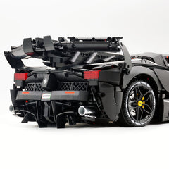 1: 8 LaFerrari FXXK EVO Custom Modified, Matte Black Paint, Oversized Rear Wing (4739 Pcs)