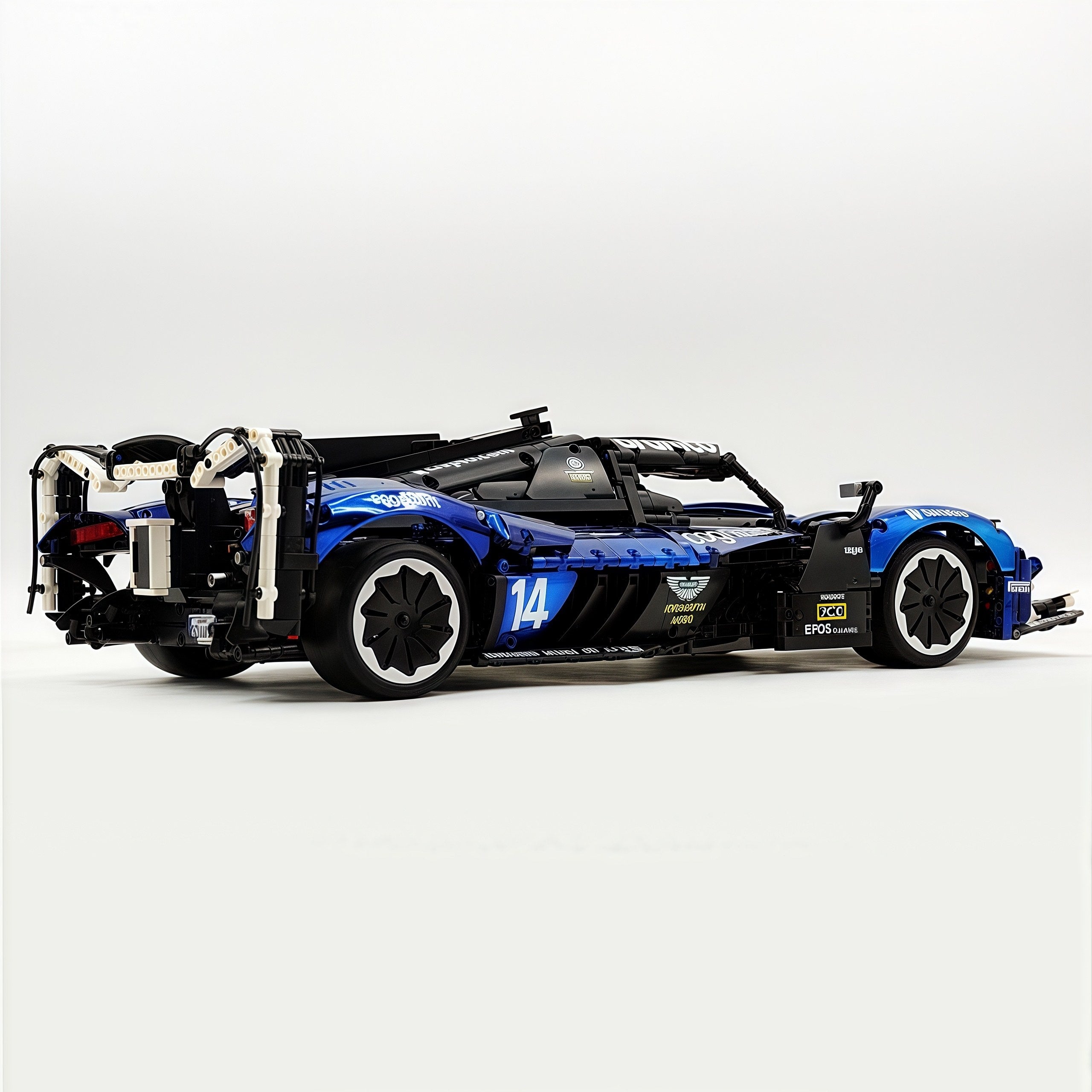 1: 8 Aston Martin Valkyrie Hypercar, Electroplated Dark Blue Customized Version(3869 Pcs)