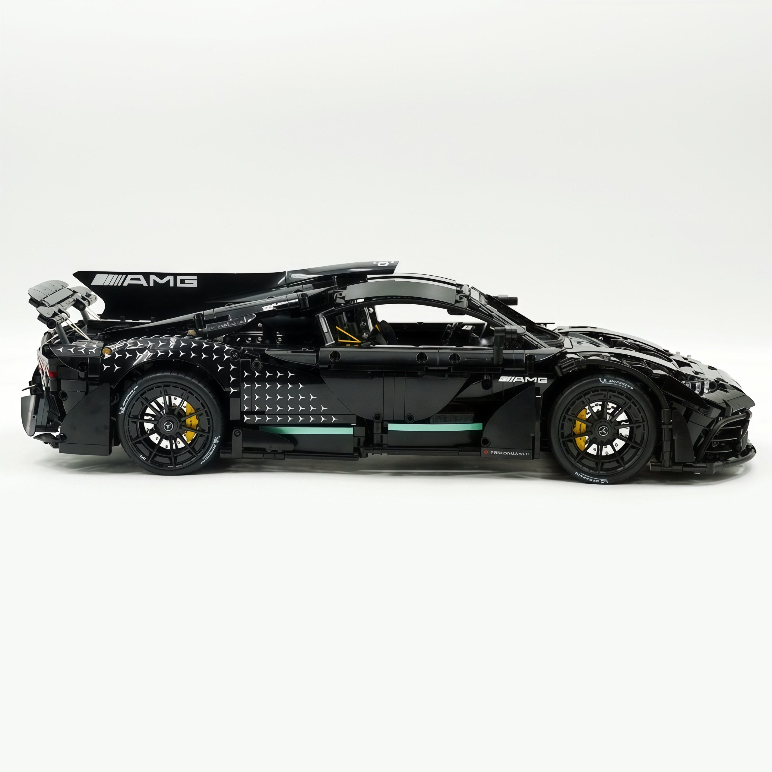 1: 8 Mercedes AMG ONE Pearlescent Black Limited Edition, Fully Detailed Simulation, The Ultimate Collectible (3295 Pcs)