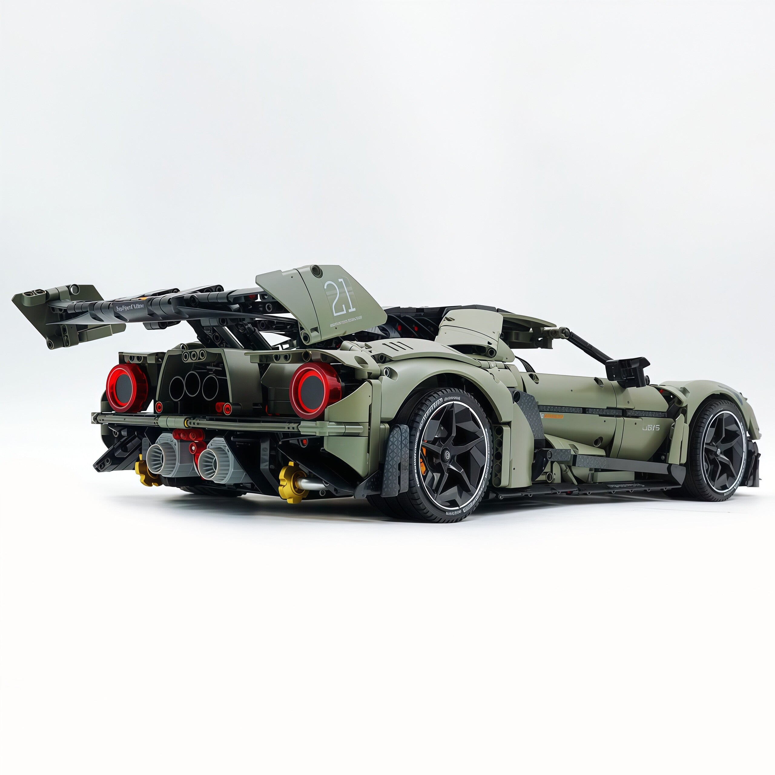 1:8 RC Ultimate Ford GT Mansory | The Dominant American Road King (3400+ pcs) - BAV BRICK