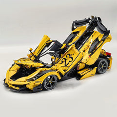 1: 8 LaFerrari FXXK EVO Custom Modified, Yellow Color Enamel Paint, Oversized Rear Wing (4739 Pcs)