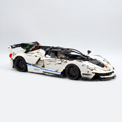 1:8 The Ultimate Italian Hybrid Hypercar EVO | White Italian Flagship