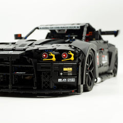 1: 8 BMW M4 GT3 Building Set, Fully Detailed Simulation, The Ultimate Collectible (4556Pcs)