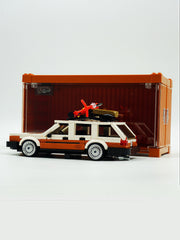 Volkswagen Santana 80s German Wagon Sleeper with Container Display Case(457 PCS)