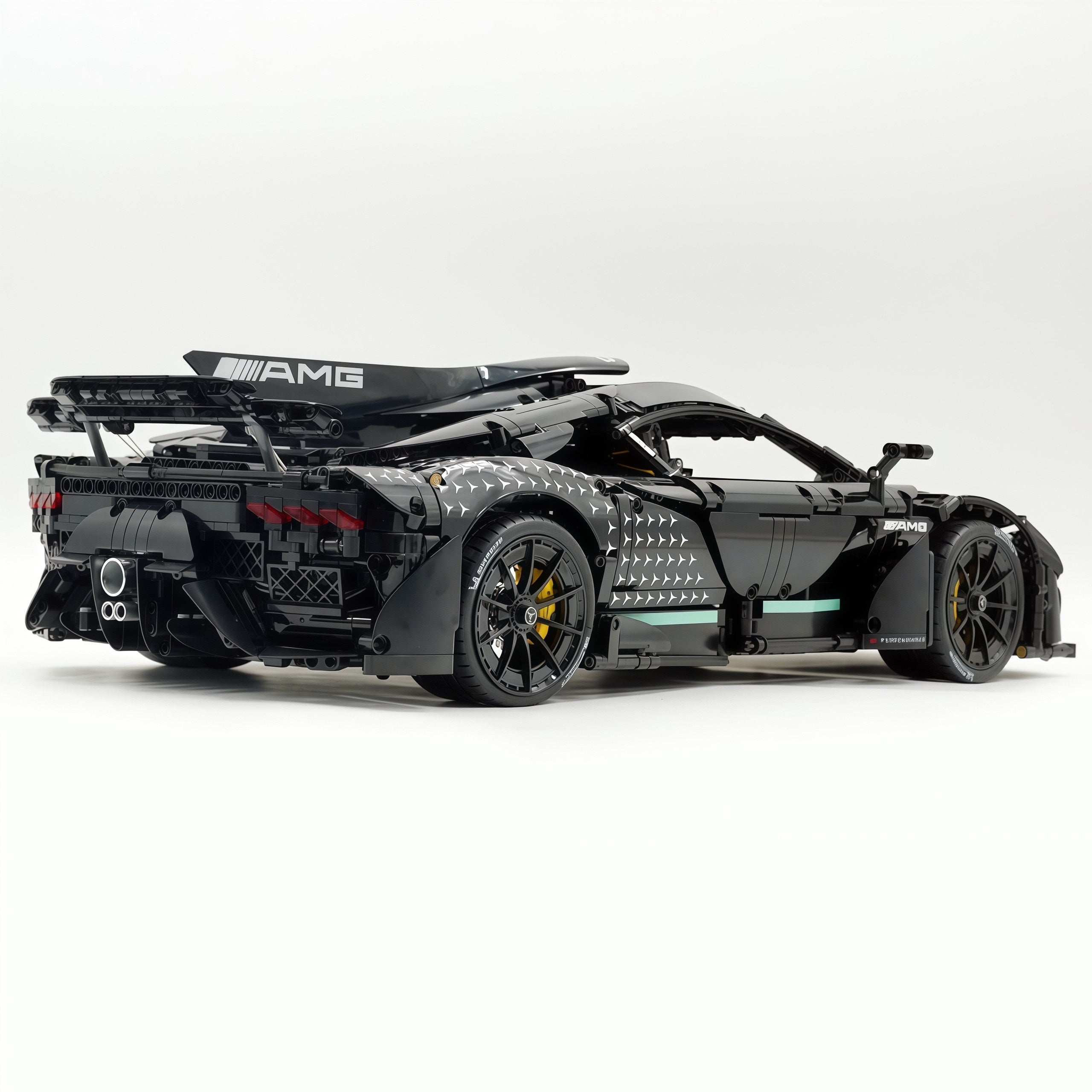 1: 8 Mercedes AMG ONE Pearlescent Black Limited Edition, Fully Detailed Simulation, The Ultimate Collectible (3295 Pcs)
