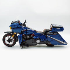 1:5 Harley-Davidson Street Glide Motorcycle | Glossy Starry Sky Blue Painted Edition(2410 PCS) - BAV BRICK