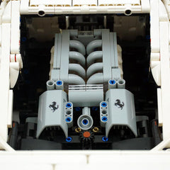 1:8 The Ultimate Ferrari F40 Supercar, RWB White Custom Edition (4026 PCS)