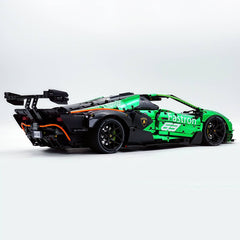 1: 8 The Ultimate Lamborghini Essenza SCV12, Mirror Green Plated Limited Edition (4100+PCS)
