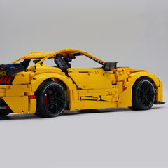 1: 8 Ford Shelby GT500, Yellow Customized Version (3400PCS)