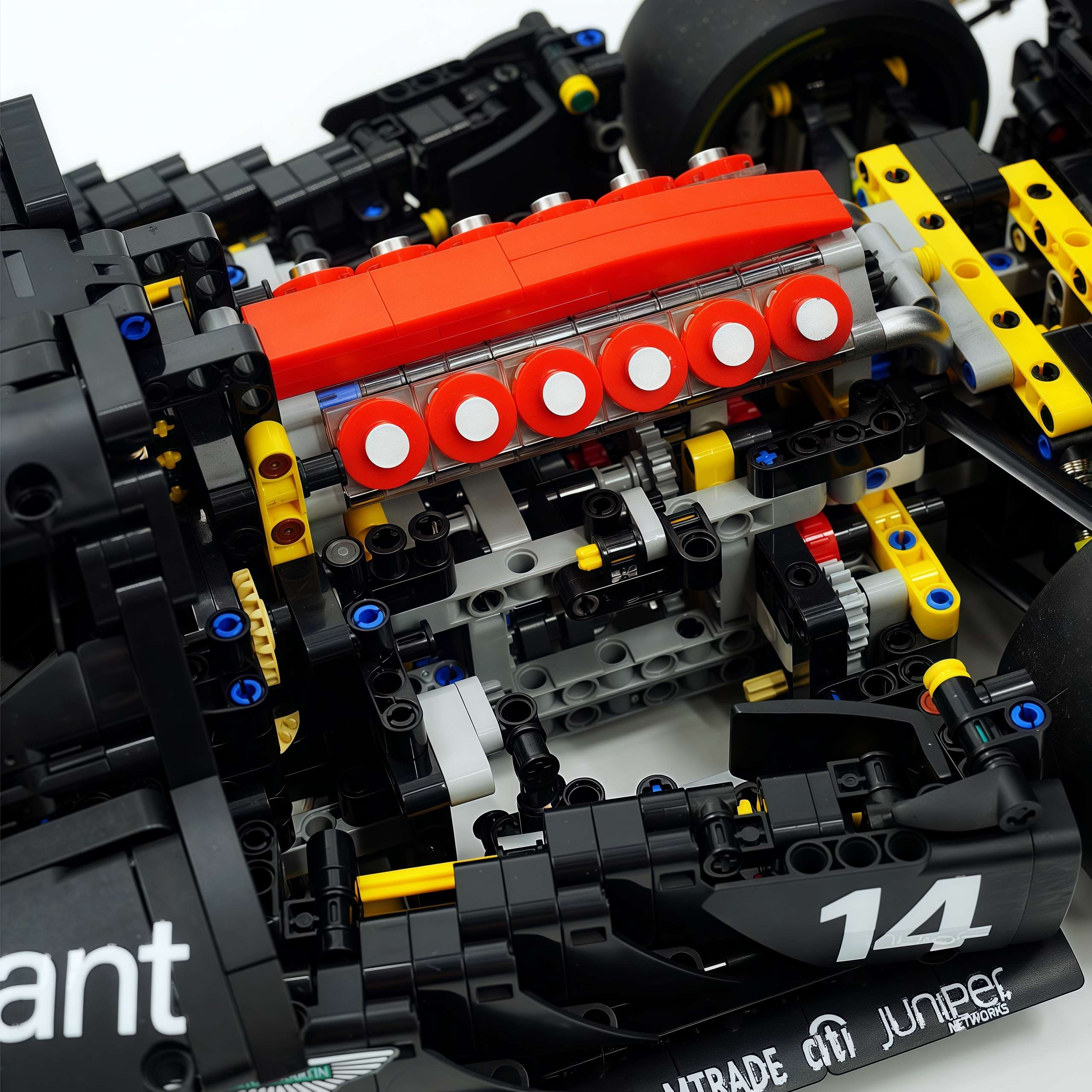 1: 8 Aston Martin Valkyrie Hypercar, Black Samurai Customized Version(3869 Pcs)