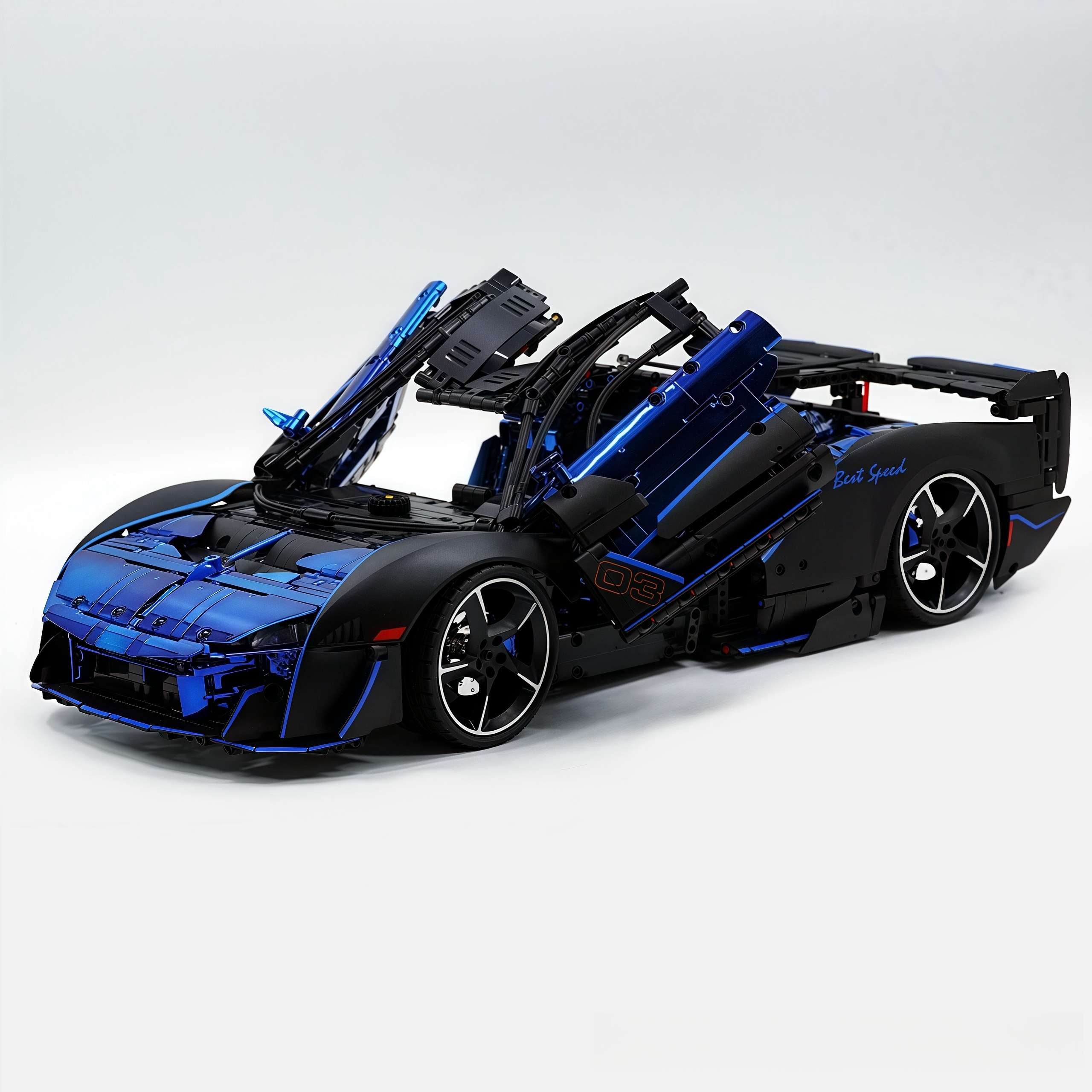 1: 8 Mclaren Sabre Supercar, Aerodynamic Brilliance, Mirror Customized Edition (3862 PCS)