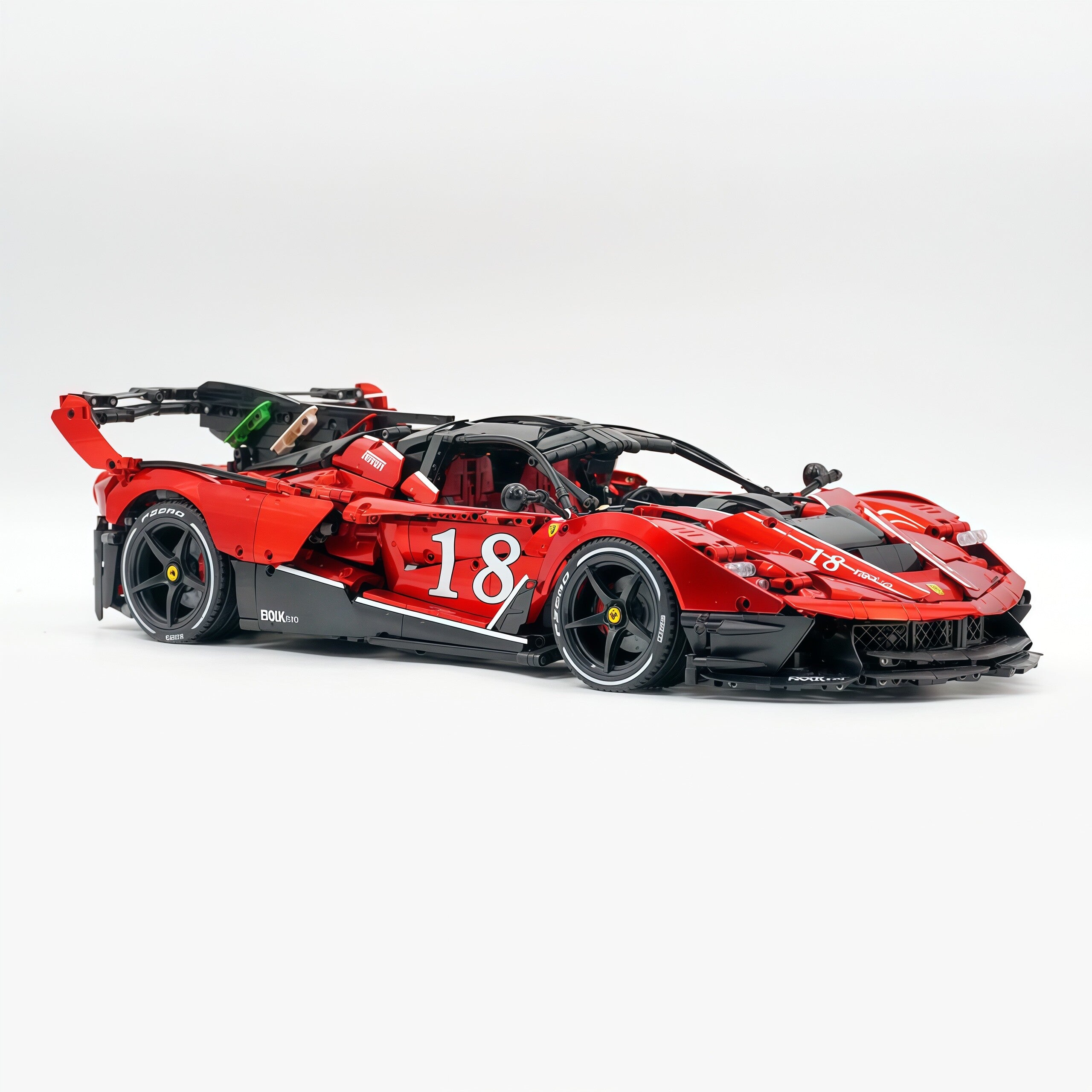 1:8 The Ultimate Italian Hybrid Hypercar EVO | Pearl Red Painting Ital