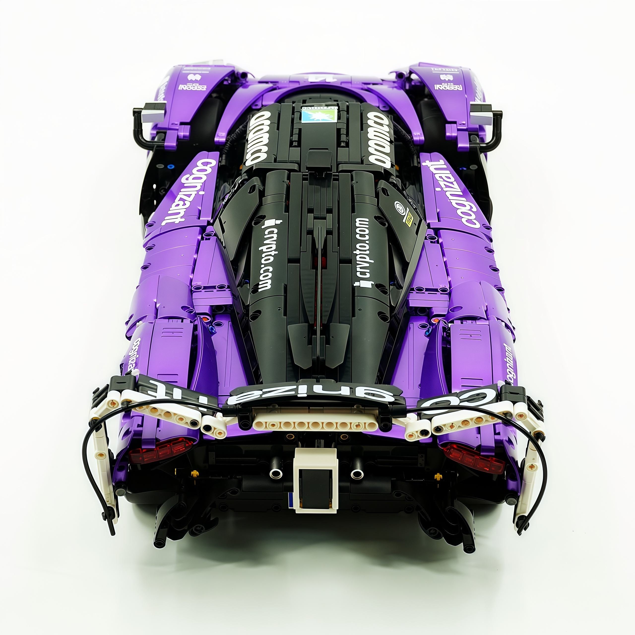 1: 8 Aston Martin Valkyrie Hypercar, Electroplated Purple Customized Version(3869 Pcs)
