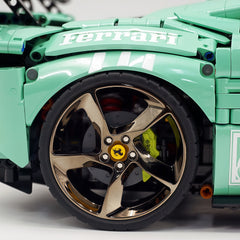 Ferrari SF90XX 1:8, finition rose, édition limitée, la supercar ultime, plus de 12 détails reproduits (4100 exemplaires)