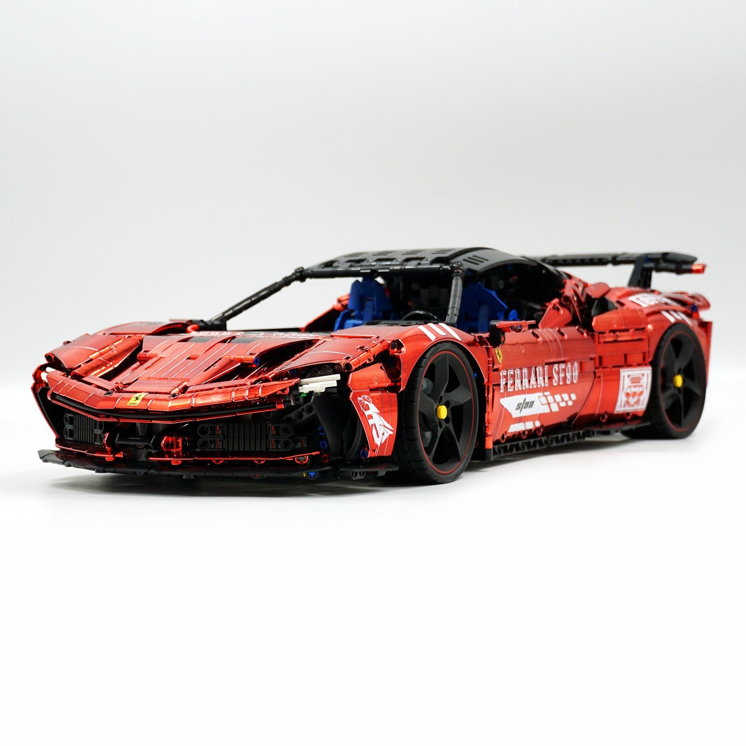 1:8 Ferrari SF90XX Red Plating Limited Color, The Ultimate Supercar, More Than 12 Features Restored(4100 Pcs)
