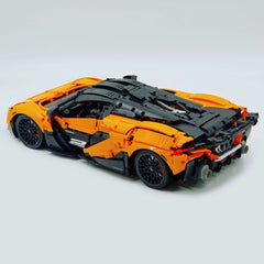 1:8 McLaren Streamer Orange Limited Edition (3466+ PCS) - BAV BRICK