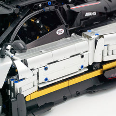 1:8 Pagani Zonda R | Sliver Paint Italian Hypercar (3300+ PCS)
