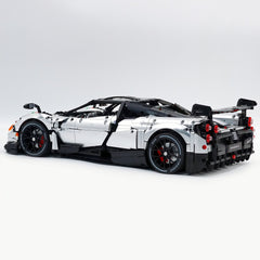 1:8 Pagani Huayra bañado en plata Ultimate Edition (4708 piezas)