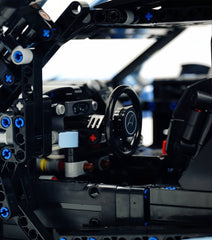 1: 8 The Ultimate McLaren P1 | Gulf Blue Custom Edition(3893 PCS)