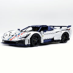 The Ultimate FERRARI F80 Prancing Horse Hypercar 4702pcs | Silver Limited Edition