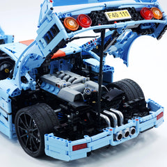1:8 The Ultimate Ferrari F40 Supercar, Gulf Blue Custom Edition (4026 PCS)