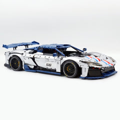 1:8 The Ultimate FERRARI F80 | Remote Controlled V6 Prancing Horse Hypercar | Silver Limited Edition (3998pcs)