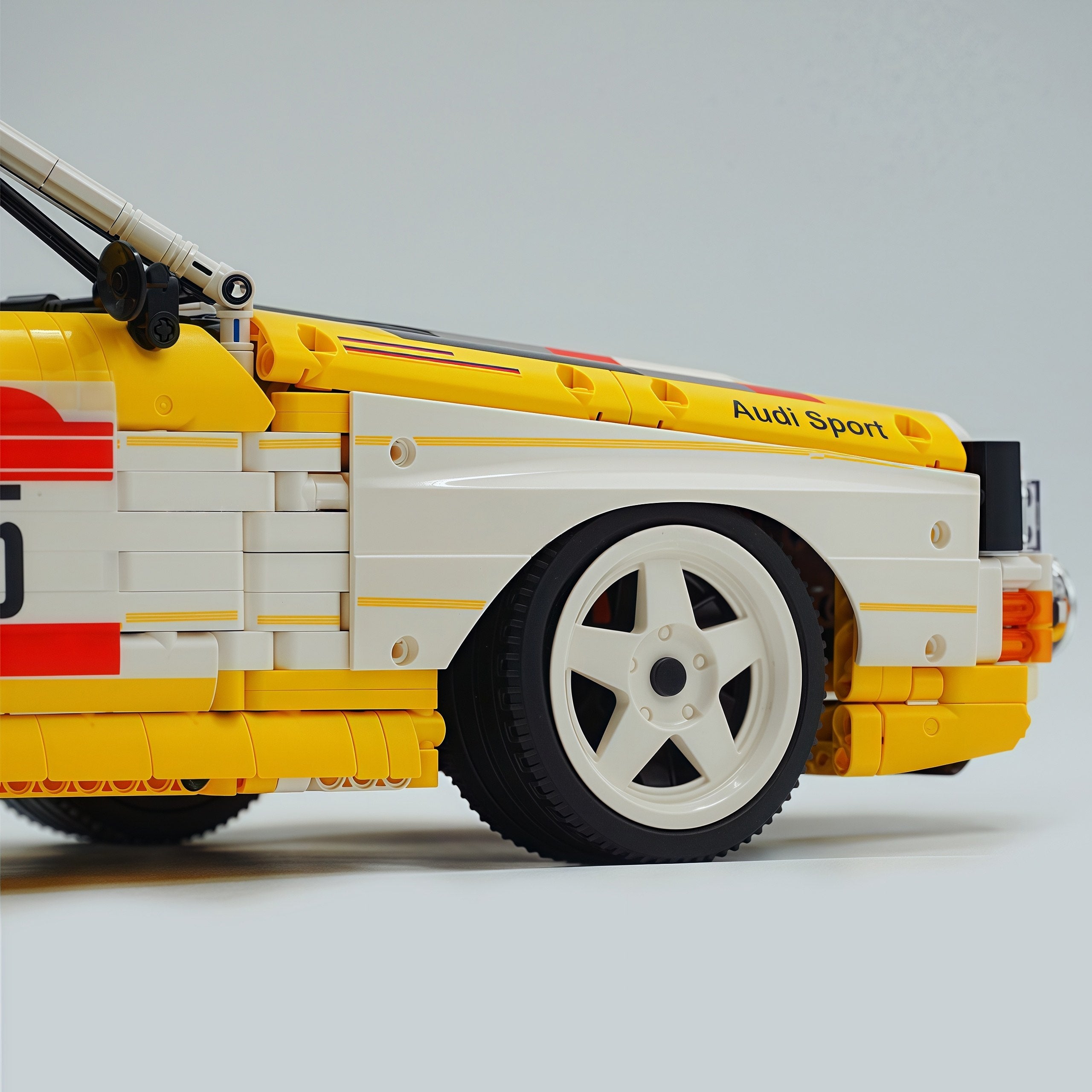 1: 8 Audi Rally Quattro S1 Group B 1984, Genuine Authorization (3887+Pcs)