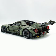 1:8 RC Ultimate Ford GT Mansory | The Dominant American Road King (3400+ pcs) - BAV BRICK